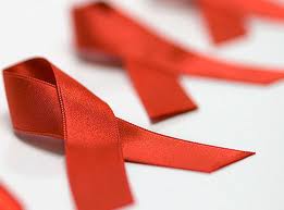 Noortelt noortele koolitajaks_ HIV-ennetustegevus